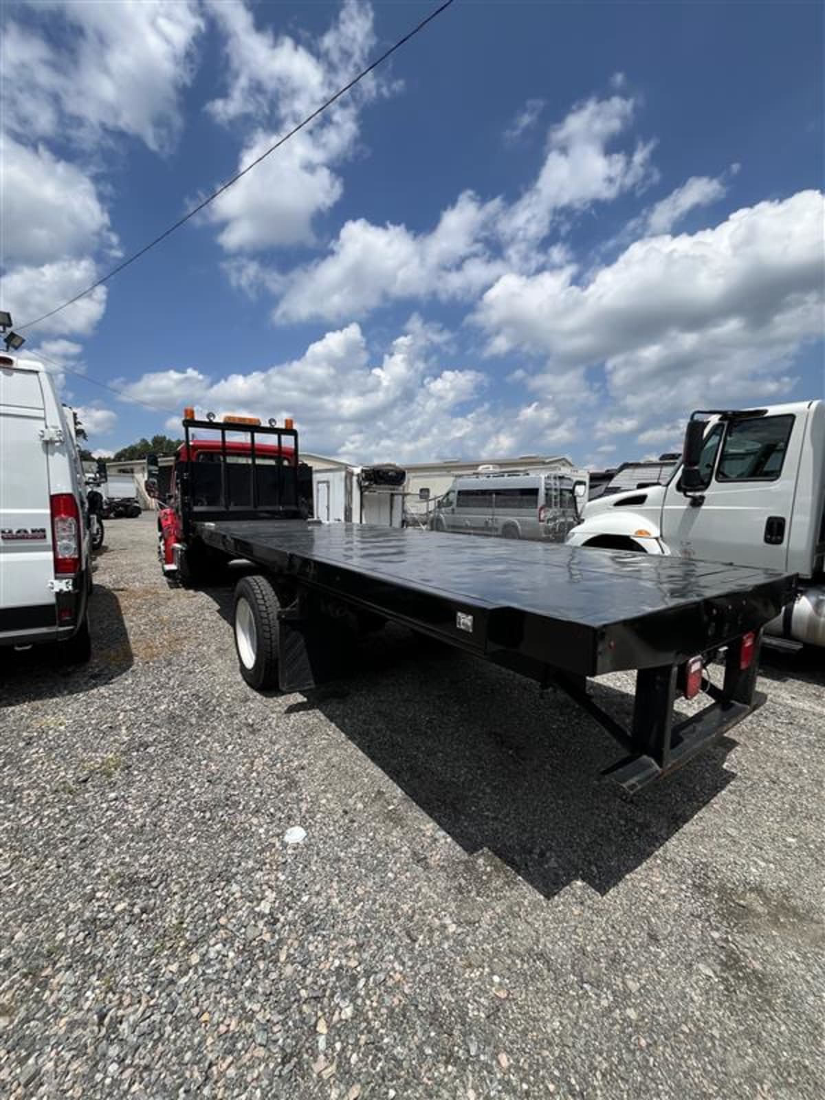 2018 Freightliner M2 106 681547
