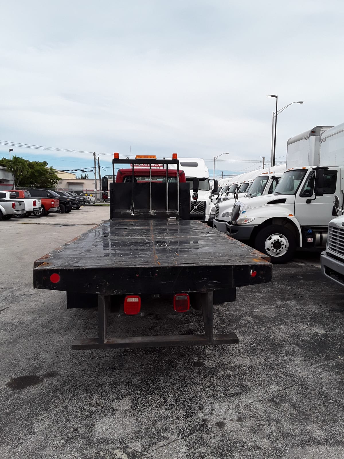 2018 Freightliner/Mercedes M2 106 681587