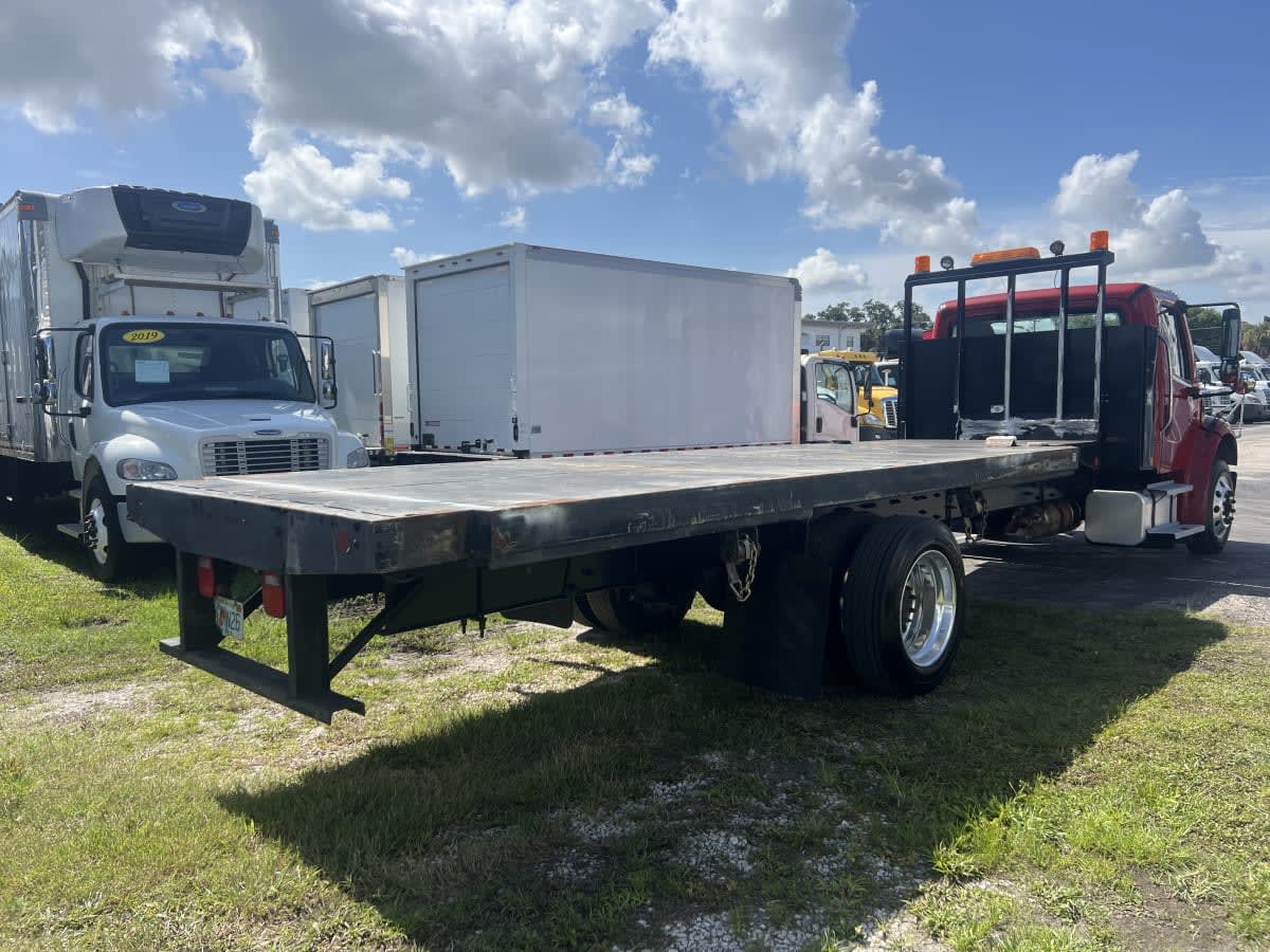 2018 Freightliner M2 106 681601