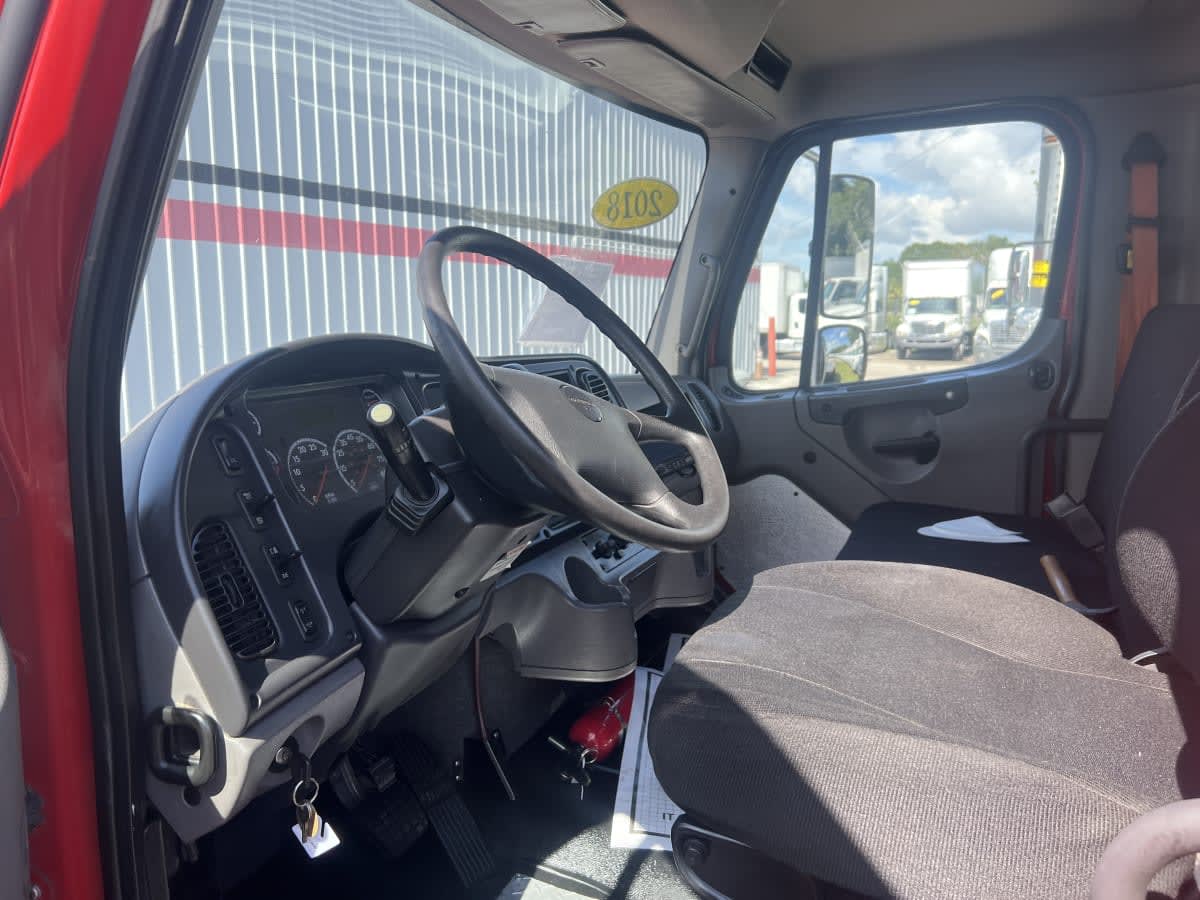 2018 Freightliner M2 106 681601