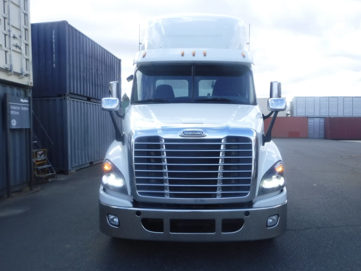 2018 Freightliner/Mercedes CASCADIA 125 681640