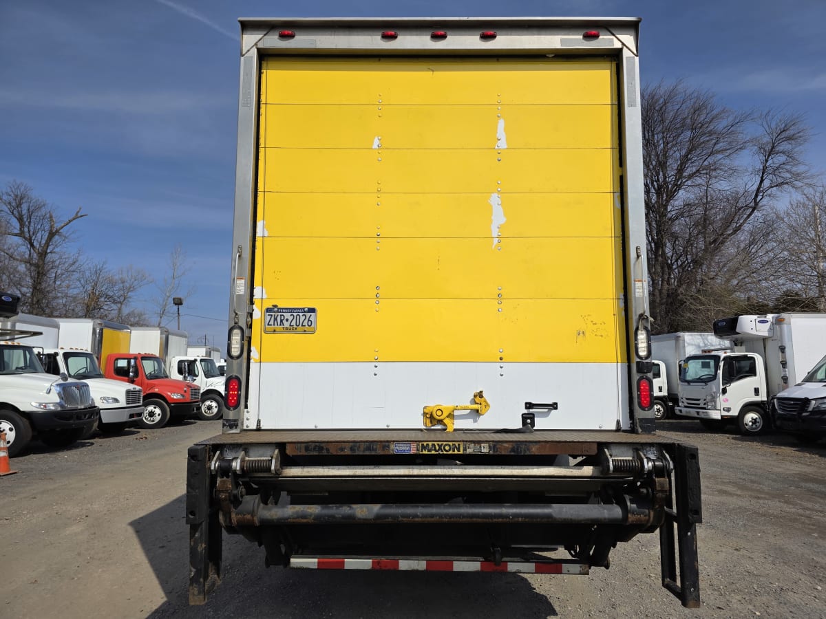 2018 Freightliner/Mercedes M2 106 681709