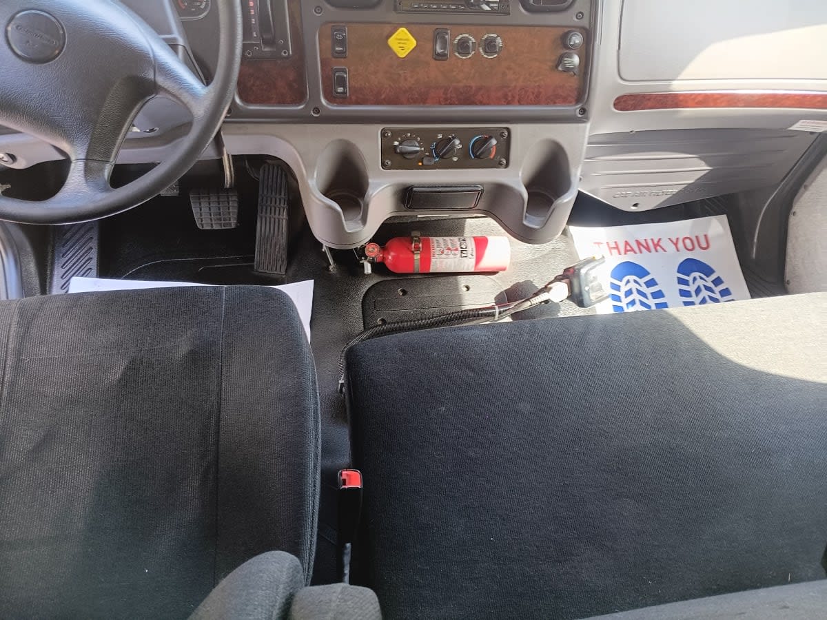 2018 Freightliner/Mercedes M2 106 681719