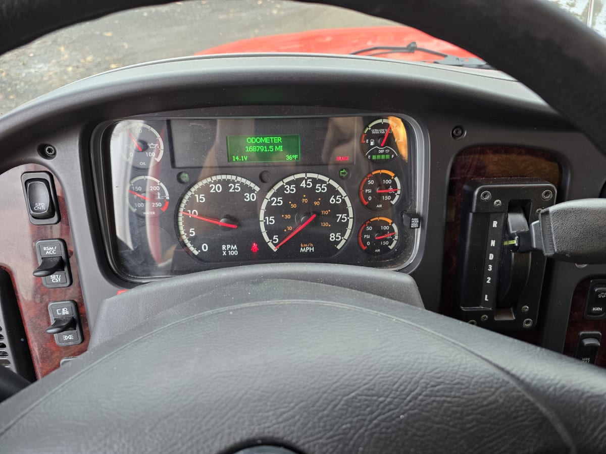 2018 Freightliner/Mercedes M2 106 681720