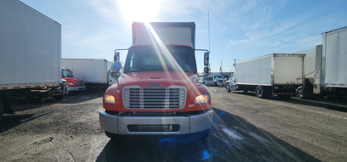 2018 Freightliner/Mercedes M2 106 681721