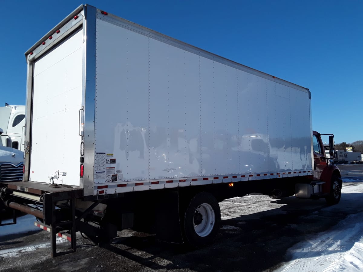 2018 Freightliner/Mercedes M2 106 681738
