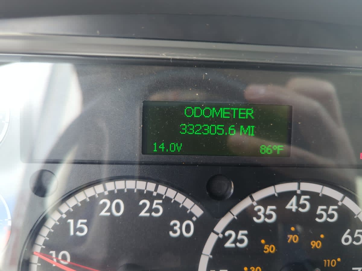 2018 Freightliner M2 106 681755