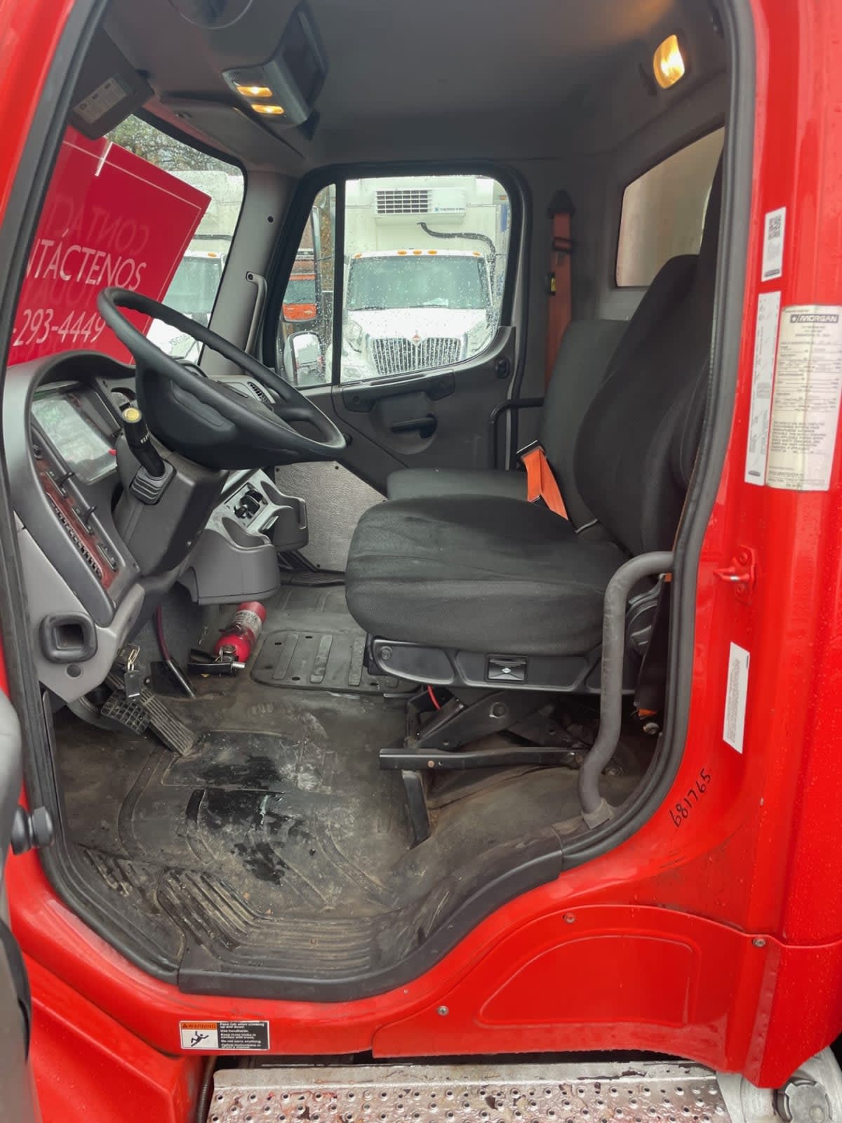 2018 Freightliner/Mercedes M2 106 681765