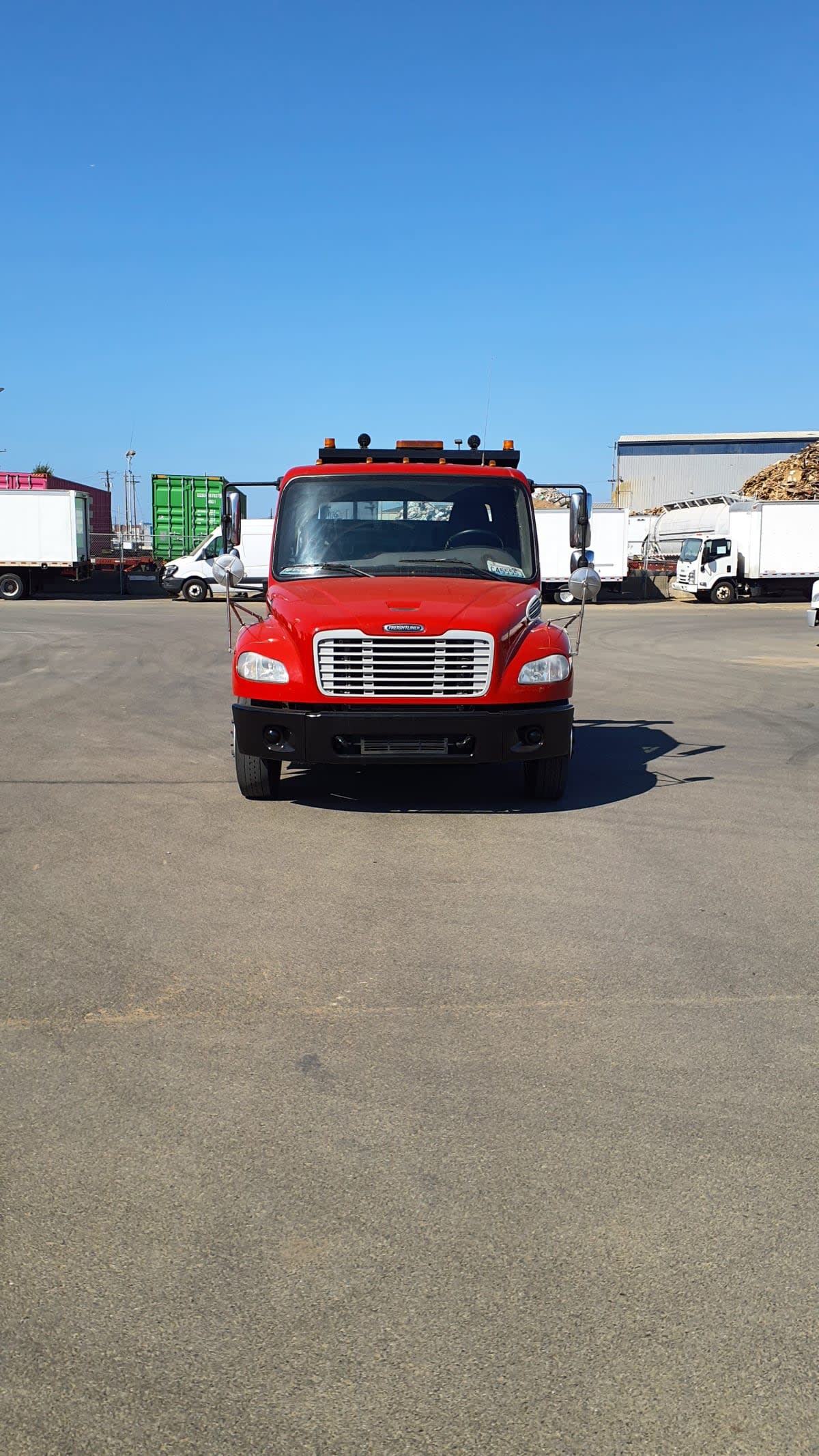 2018 Freightliner/Mercedes M2 106 681785