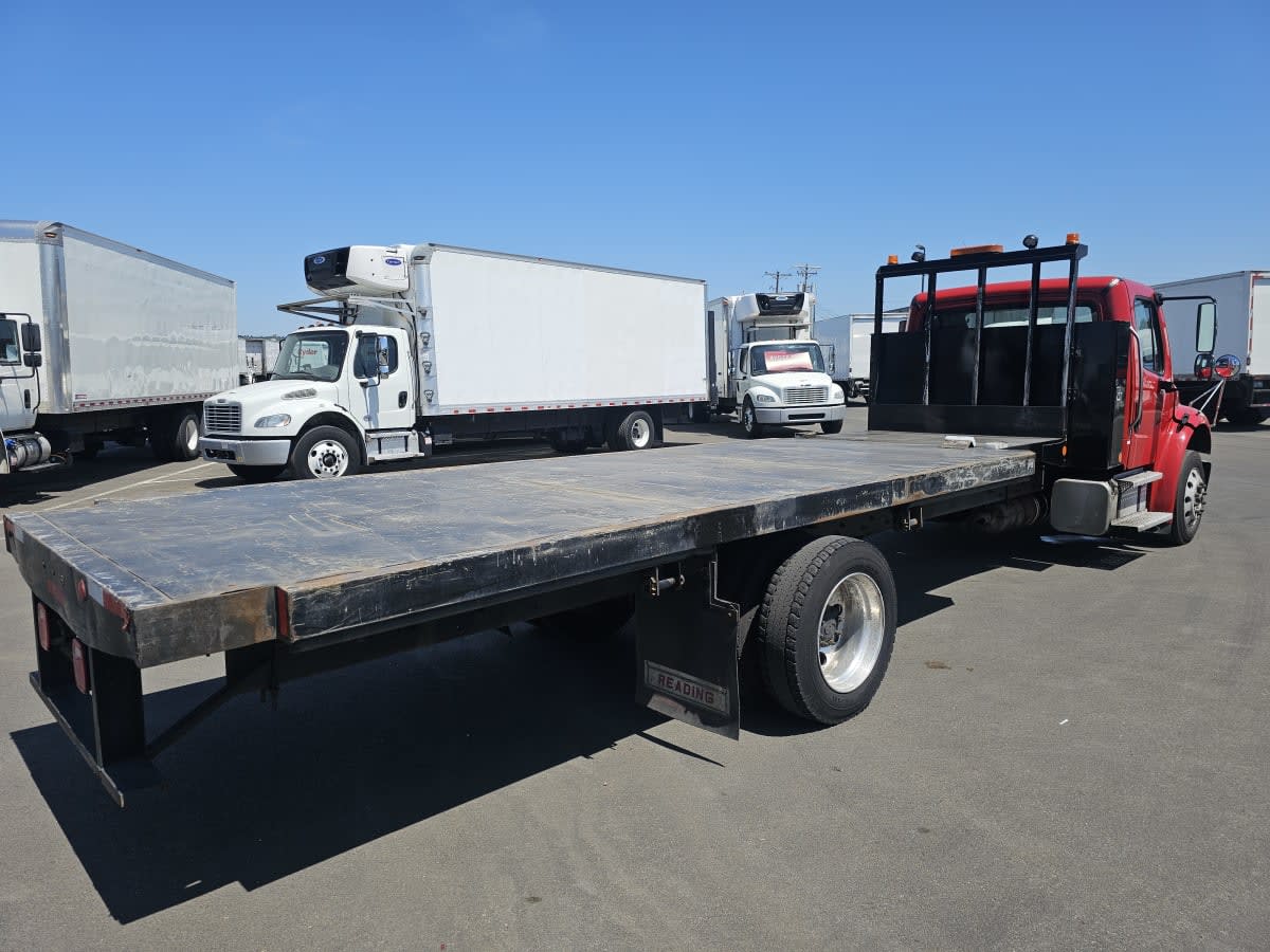 2018 Freightliner M2 106 681786