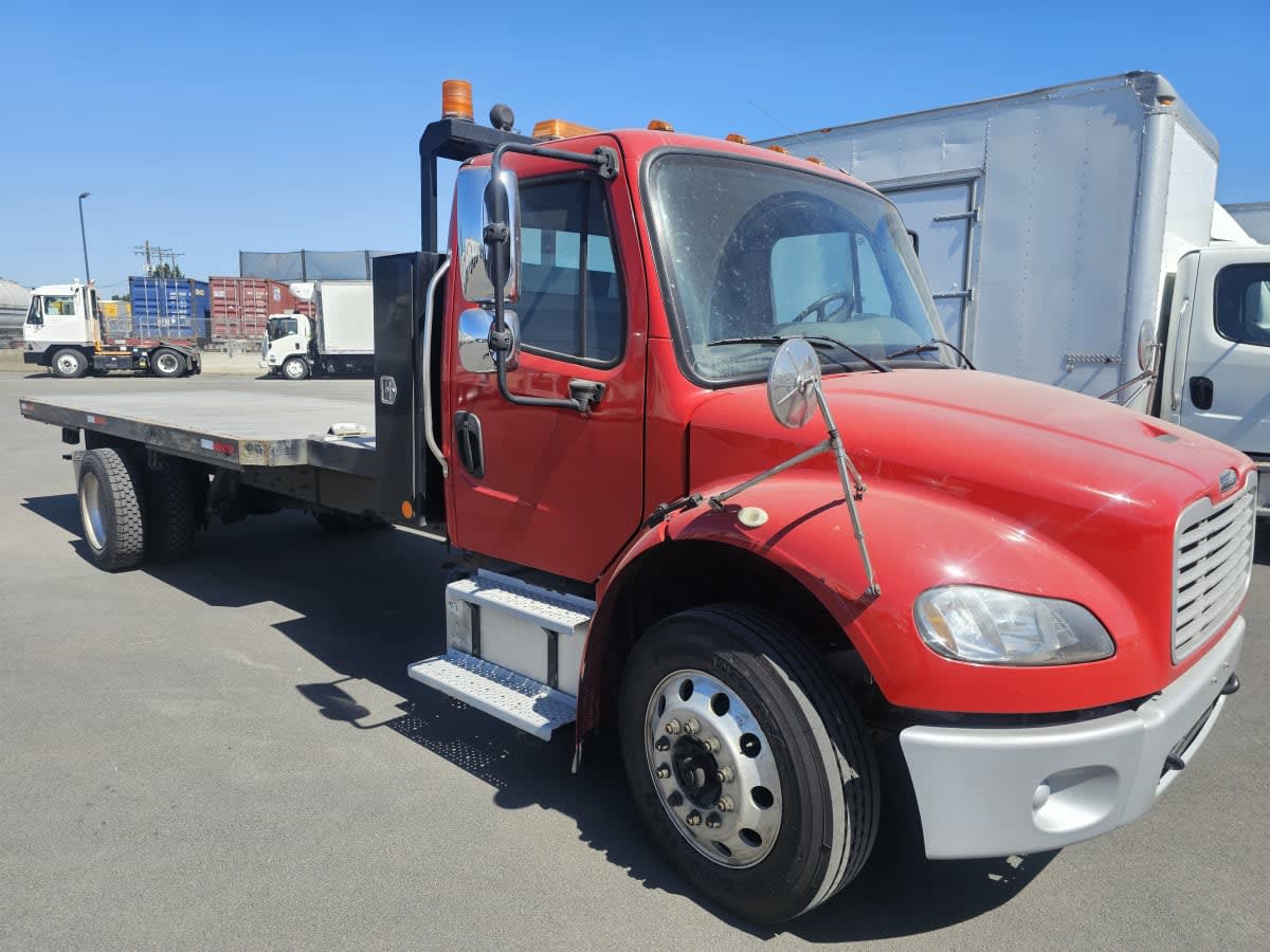 2018 Freightliner M2 106 681814