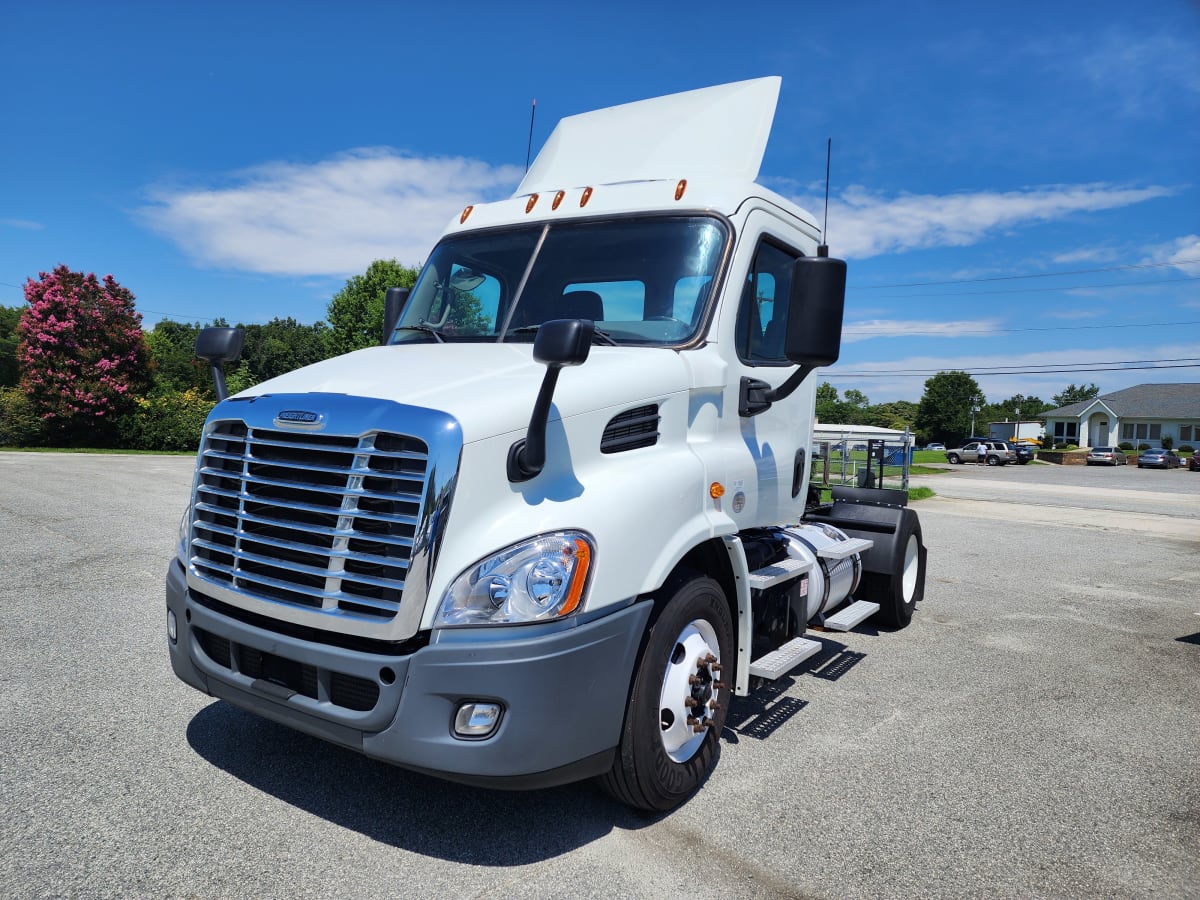 2018 Freightliner/Mercedes CASCADIA 113 681824