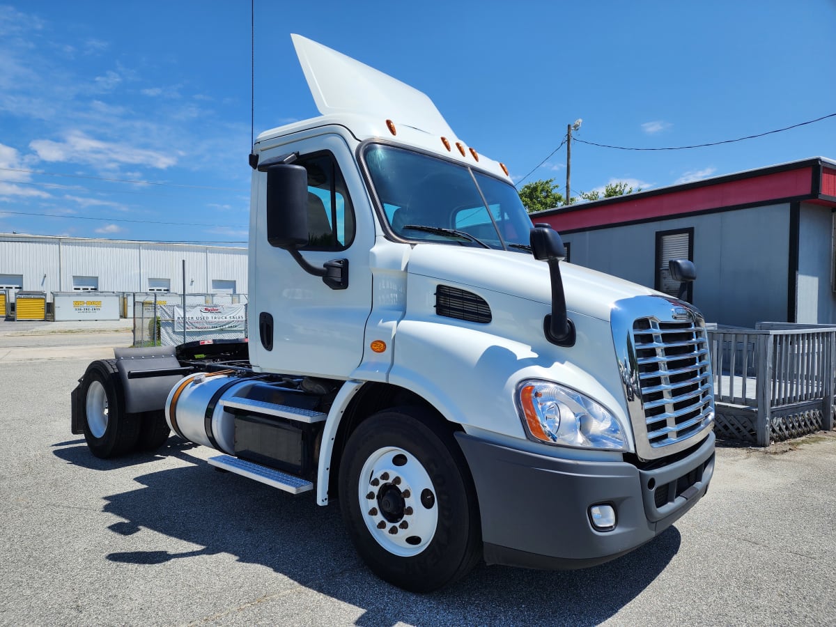 2018 Freightliner/Mercedes CASCADIA 113 681824