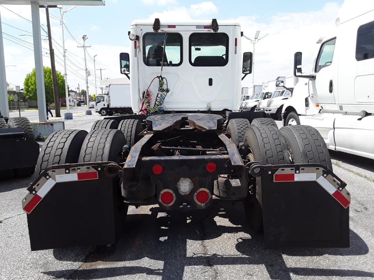 2018 Freightliner/Mercedes CASCADIA 113 682035