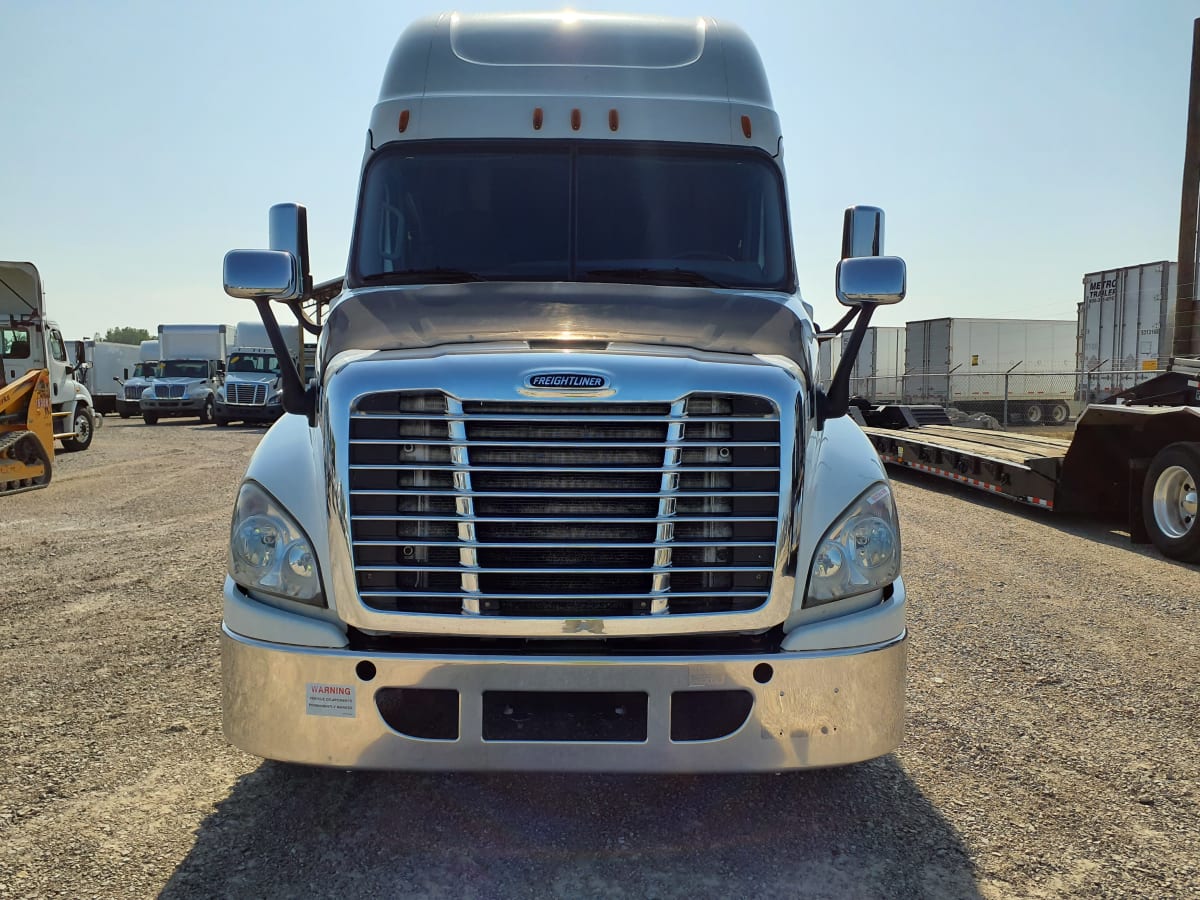 2018 Freightliner/Mercedes CASCADIA 125 682064
