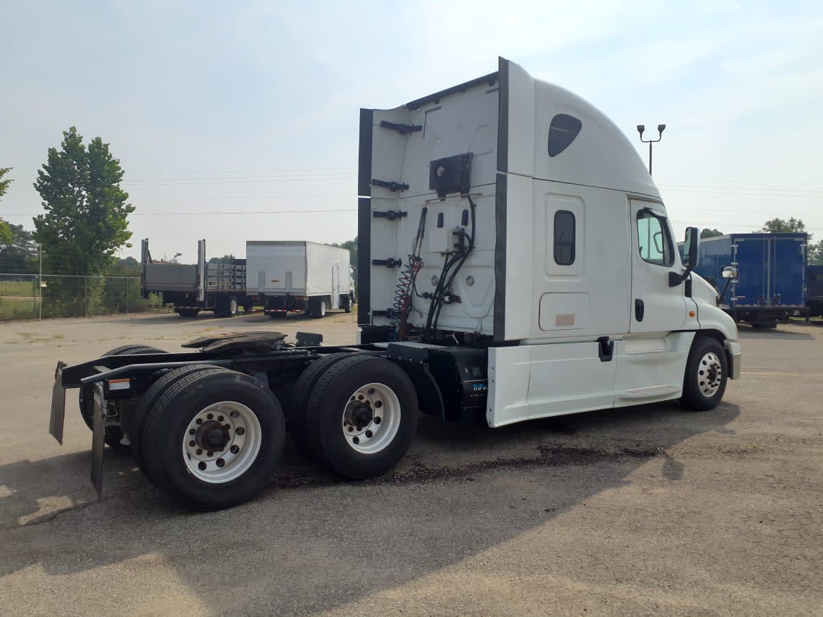 2018 Freightliner/Mercedes CASCADIA 125 682114