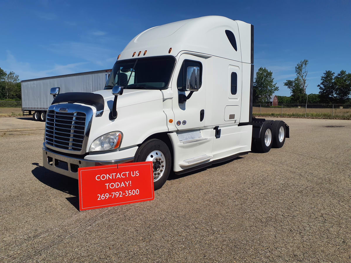 2018 Freightliner/Mercedes CASCADIA 125 682123