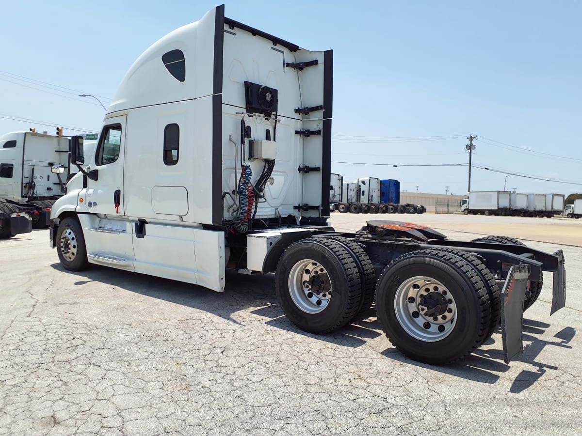 2018 Freightliner/Mercedes CASCADIA 125 682135