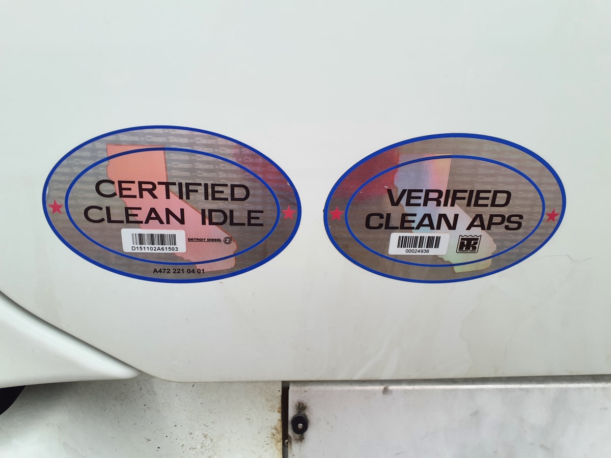 2018 Freightliner/Mercedes CASCADIA 125 682144