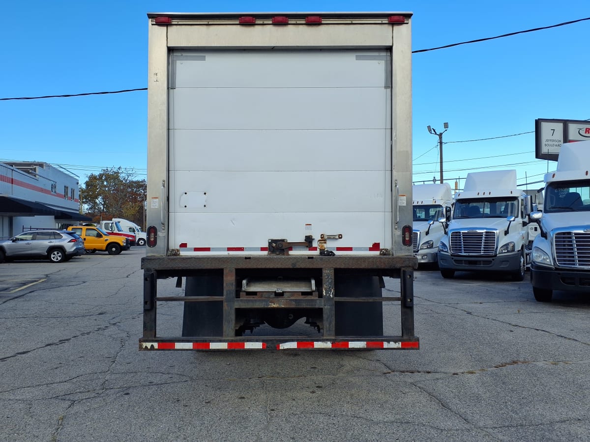 2018 Freightliner/Mercedes M2 106 682149