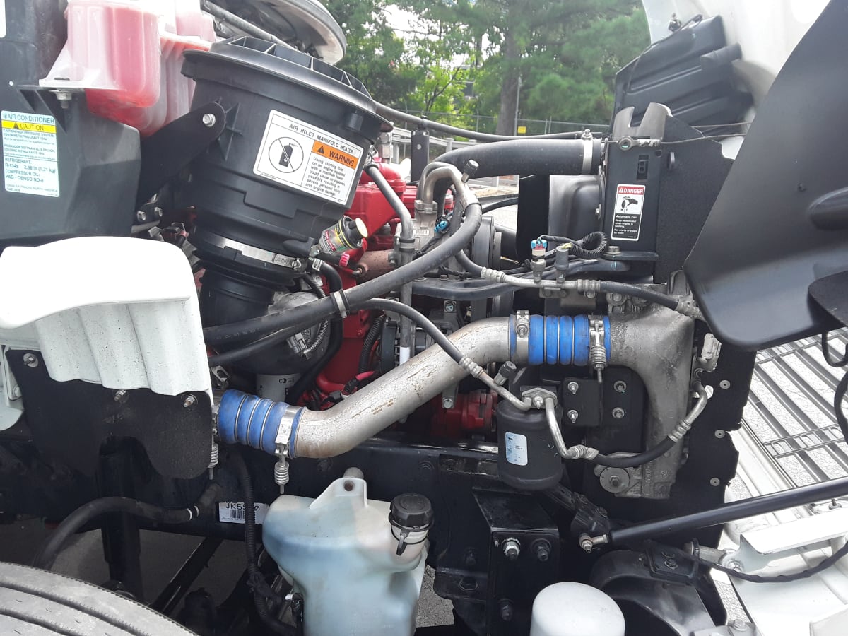 2018 Freightliner/Mercedes M2 106 682151