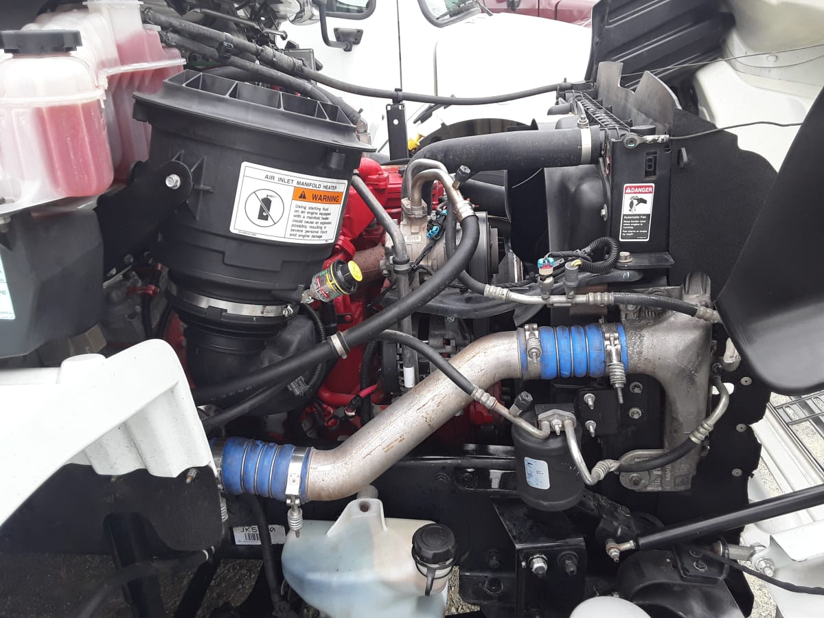 2018 Freightliner/Mercedes M2 106 682151