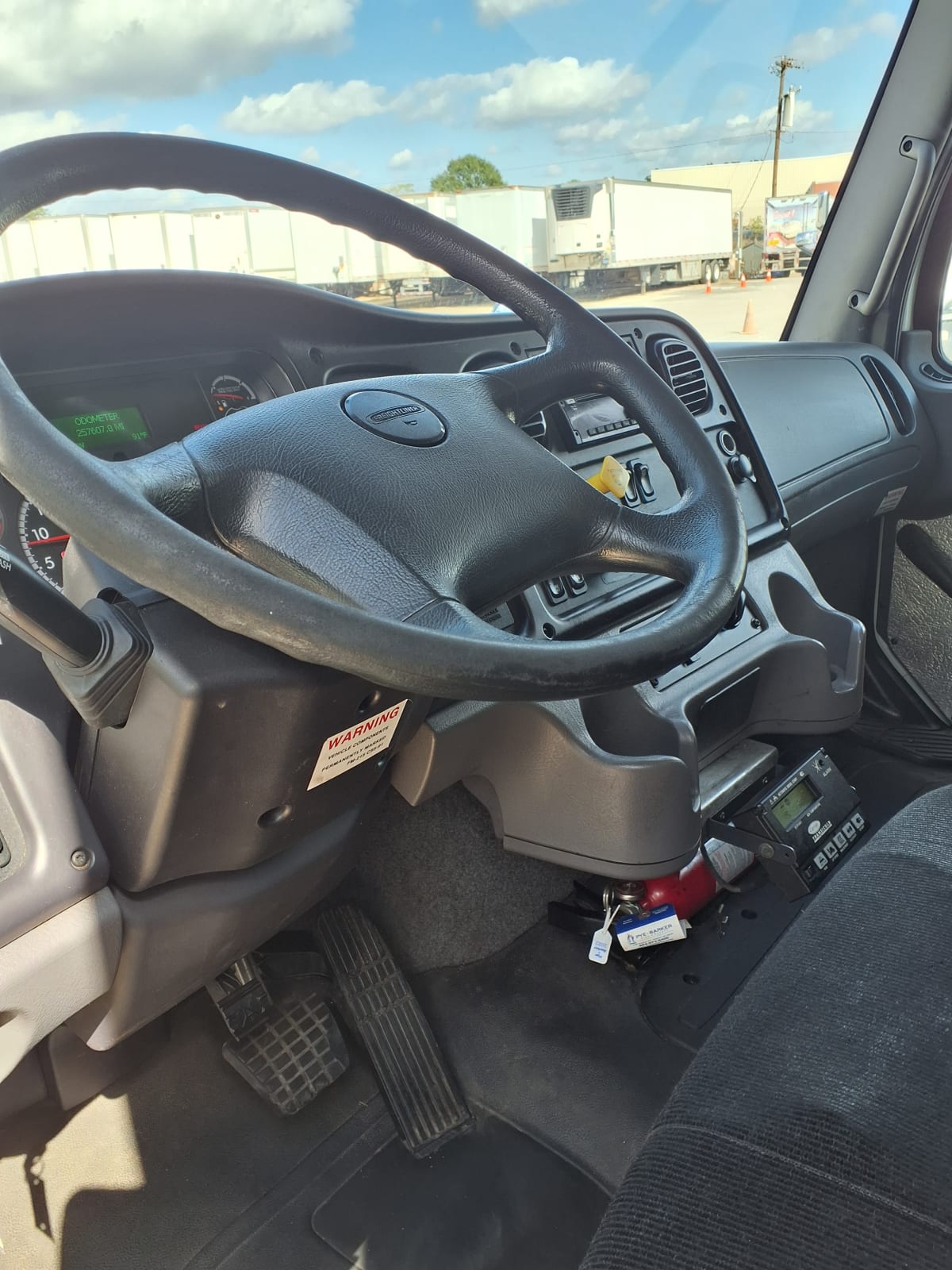 2018 Freightliner/Mercedes M2 106 682154