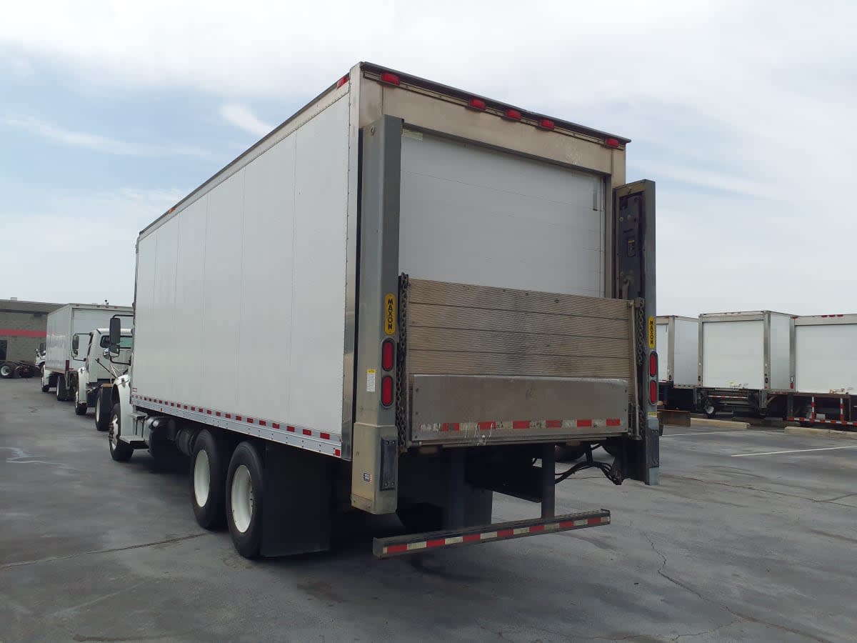 2018 Freightliner/Mercedes M2 106 682168