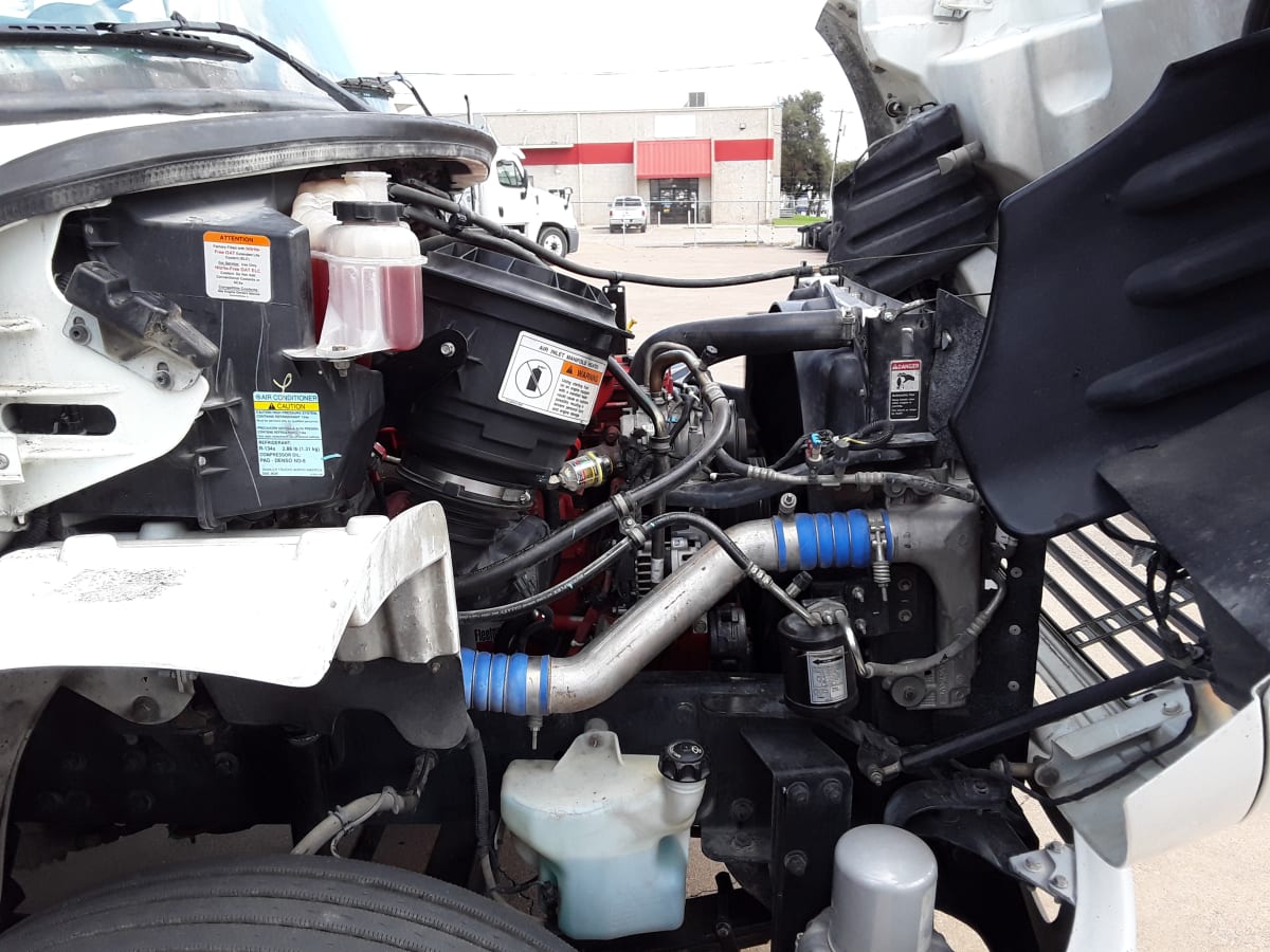 2018 Freightliner/Mercedes M2 106 682170