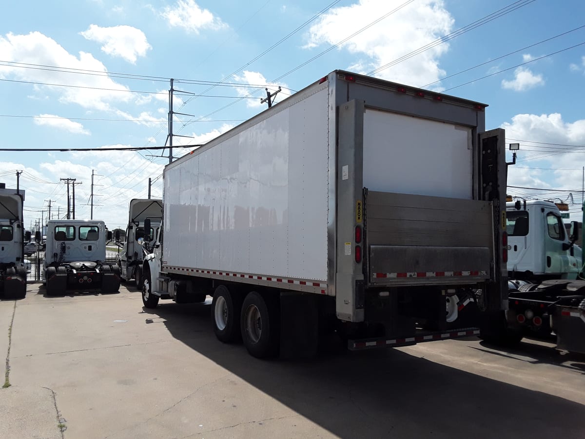 2018 Freightliner/Mercedes M2 106 682170