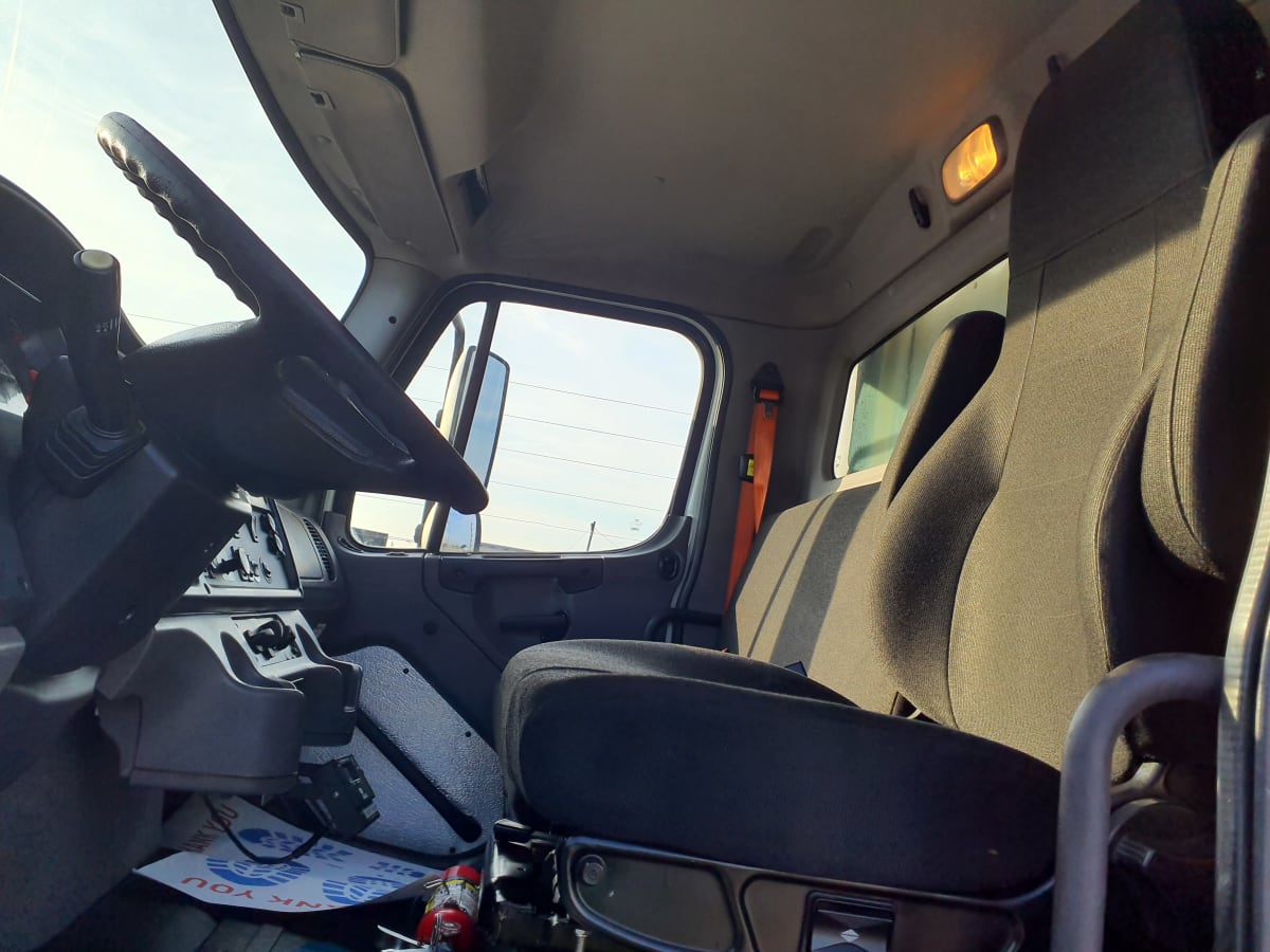 2018 Freightliner/Mercedes M2 106 682186