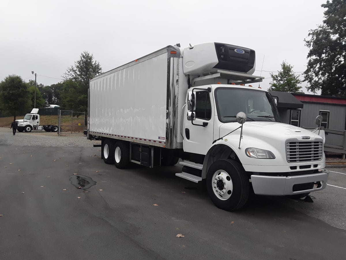 2018 Freightliner/Mercedes M2 106 682195