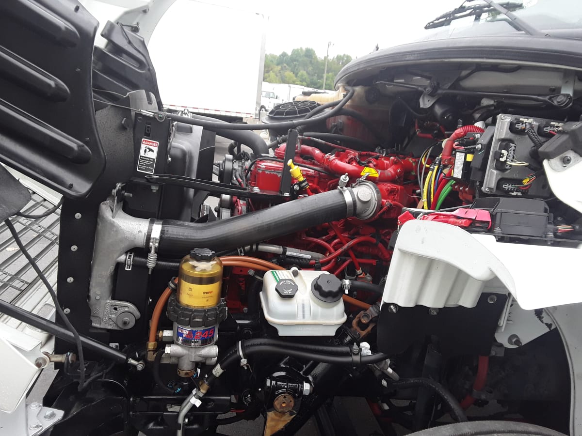 2018 Freightliner/Mercedes M2 106 682195