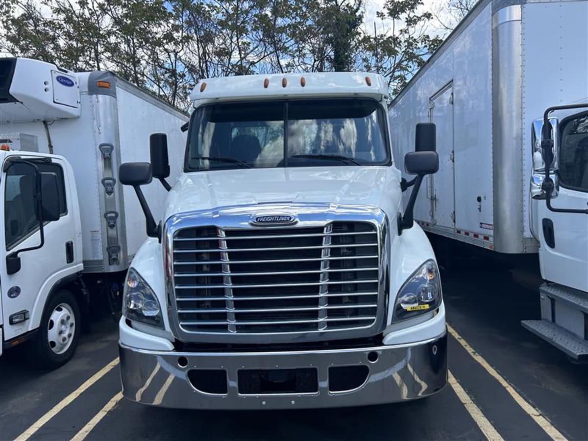 2018 Freightliner/Mercedes CASCADIA 125 682272