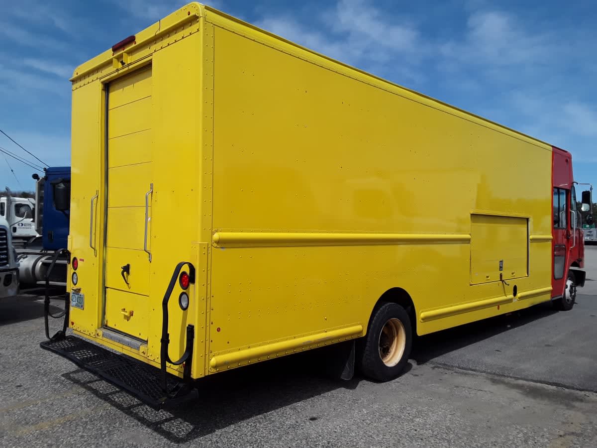 2017 Frtlr Custom Chassis Corp MT55 682284