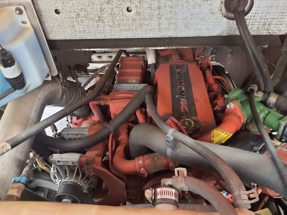 2017 Frtlr Custom Chassis Corp MT55 682308