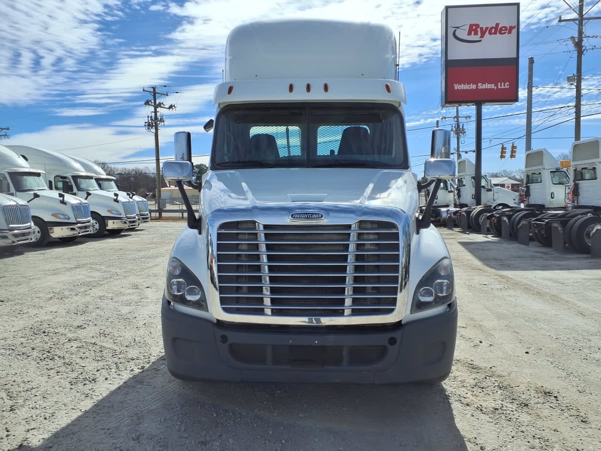 2018 Freightliner/Mercedes CASCADIA 125 682439