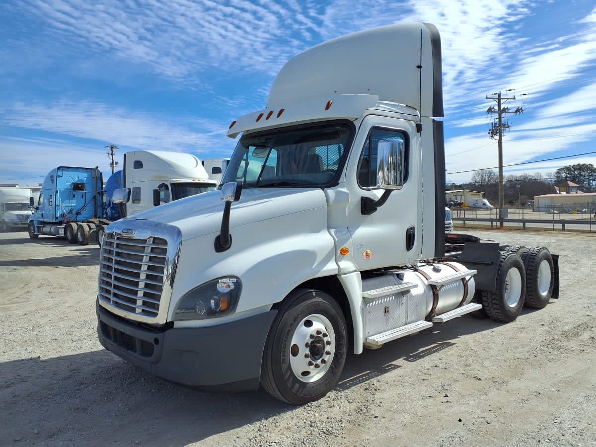 2018 Freightliner/Mercedes CASCADIA 125 682439