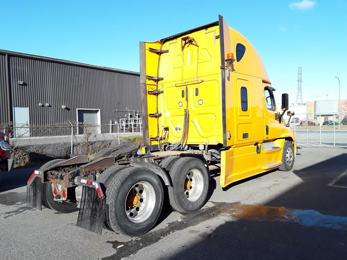 2018 Freightliner/Mercedes CASCADIA 125 682572