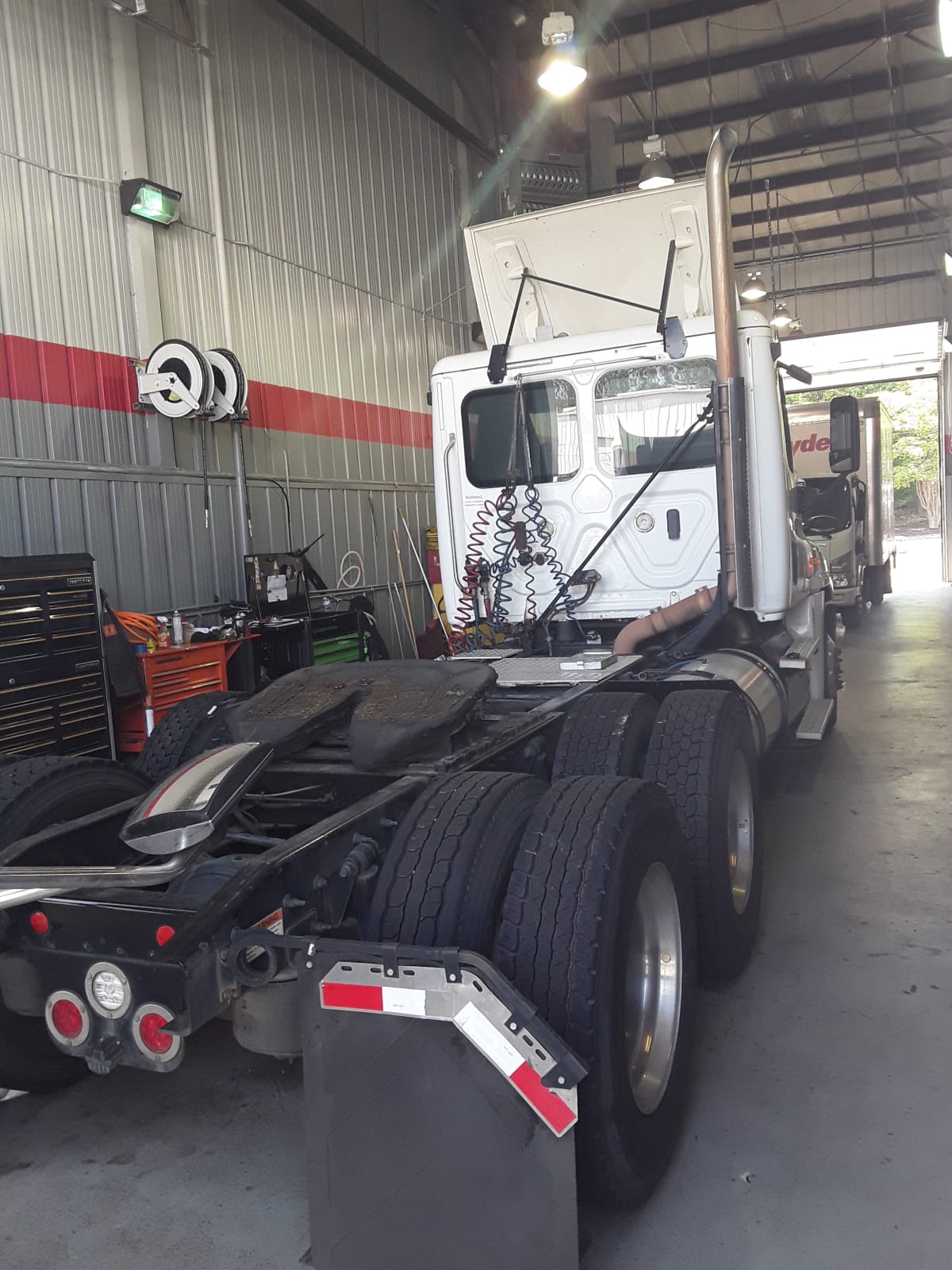 2018 Freightliner/Mercedes CASCADIA 125 682616