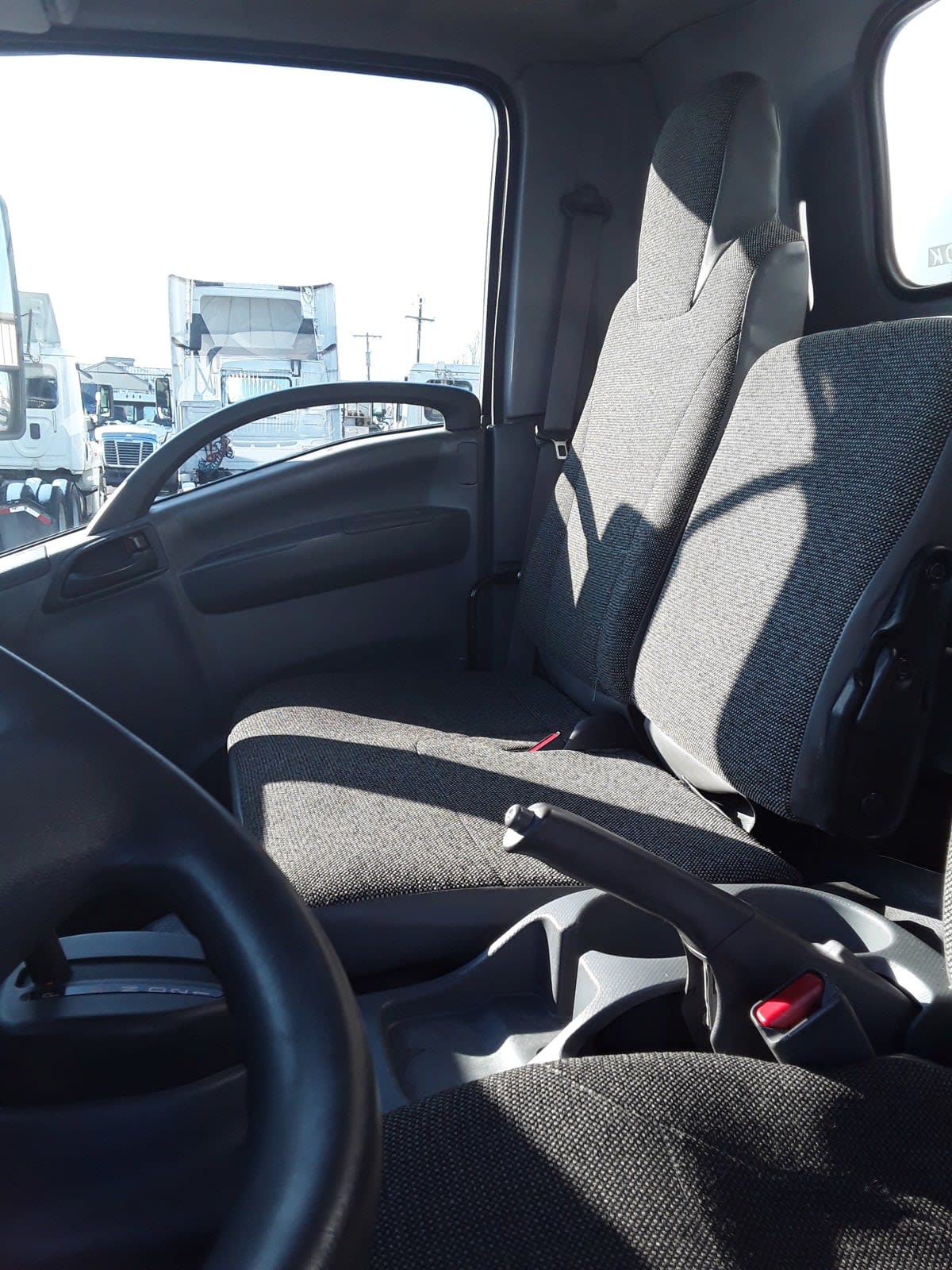 2017 Isuzu NRR 682618