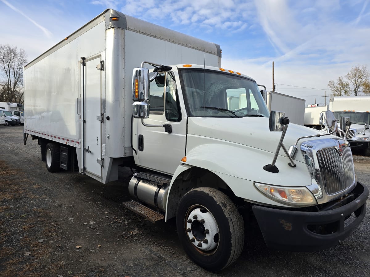 2018 Navistar International 4300 LP 682668