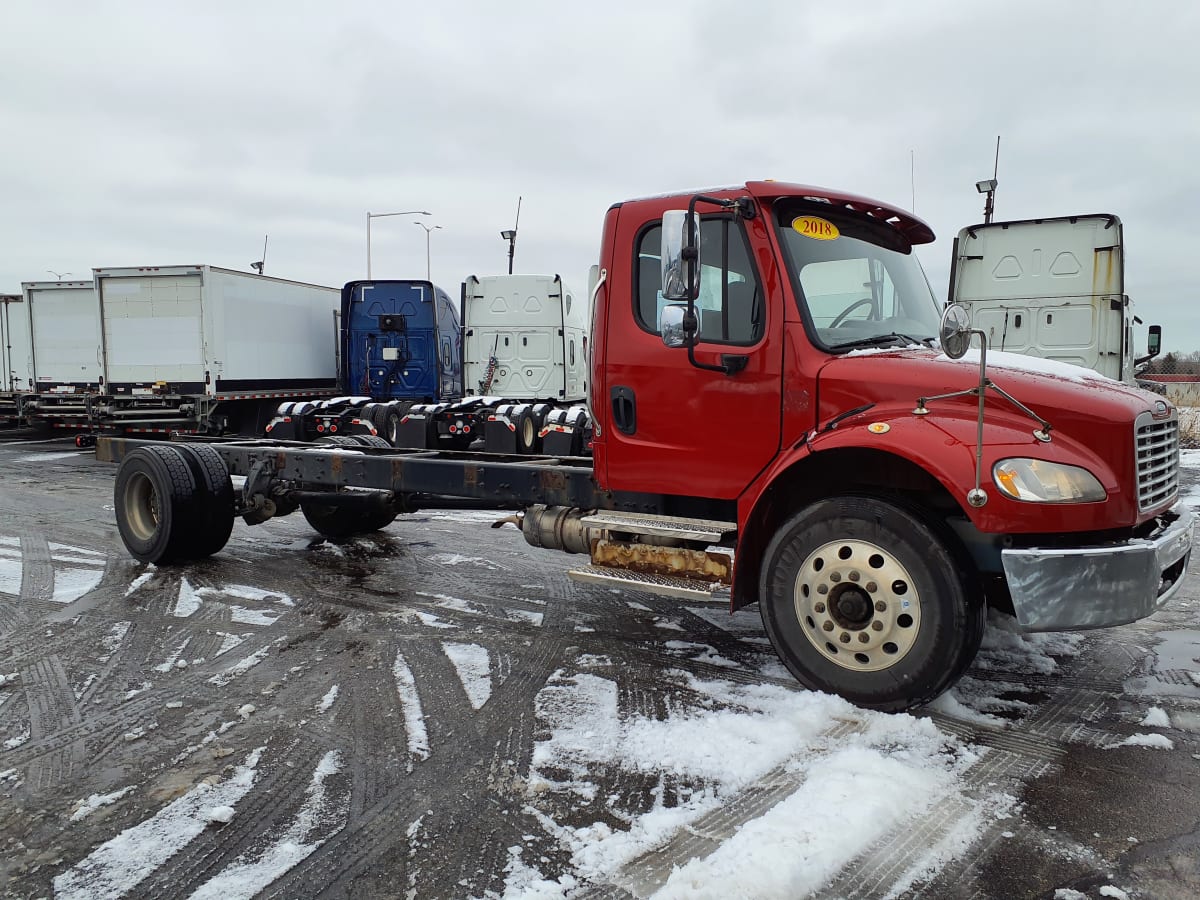 2018 Freightliner/Mercedes M2 106 682711