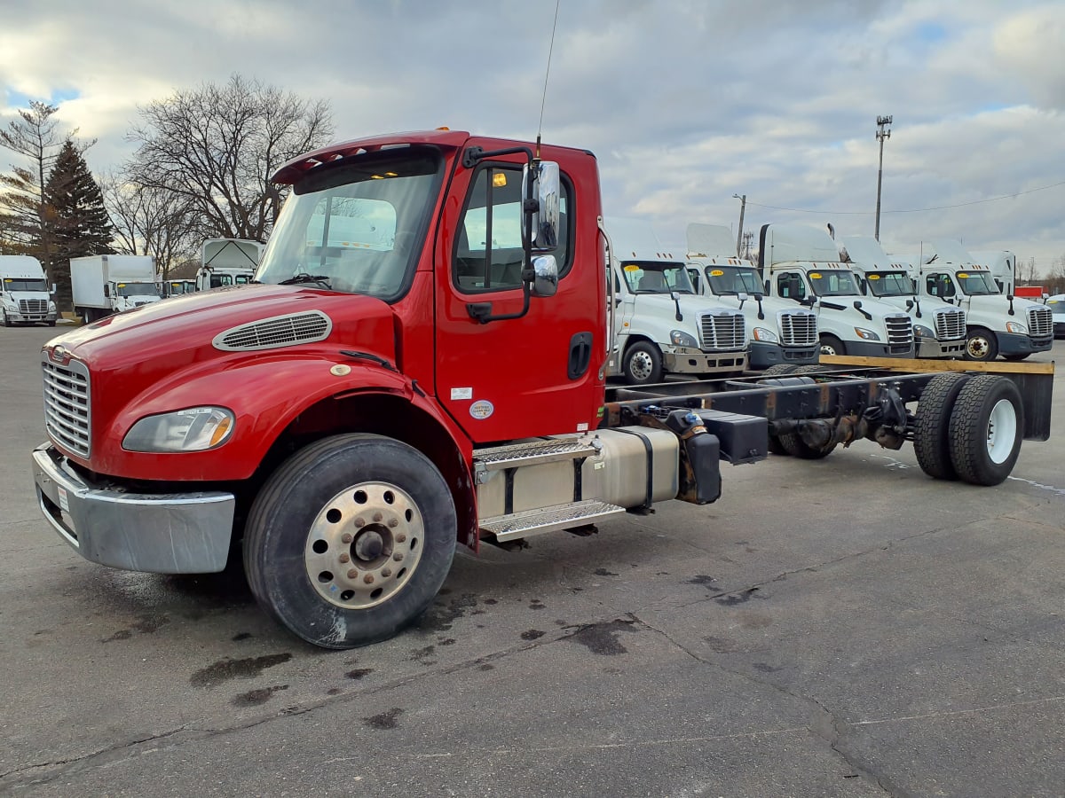 2018 Freightliner/Mercedes M2 106 682713