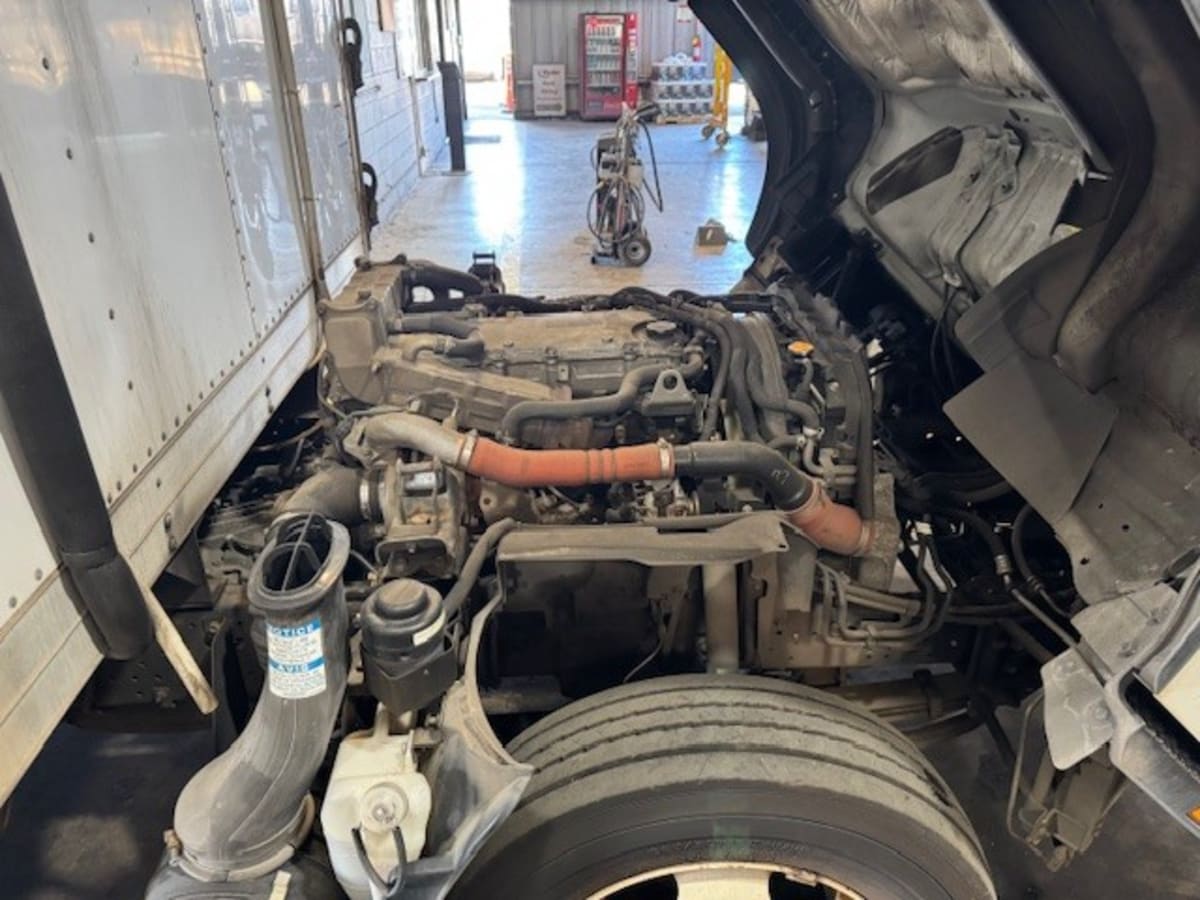 2017 Isuzu NPR 682720