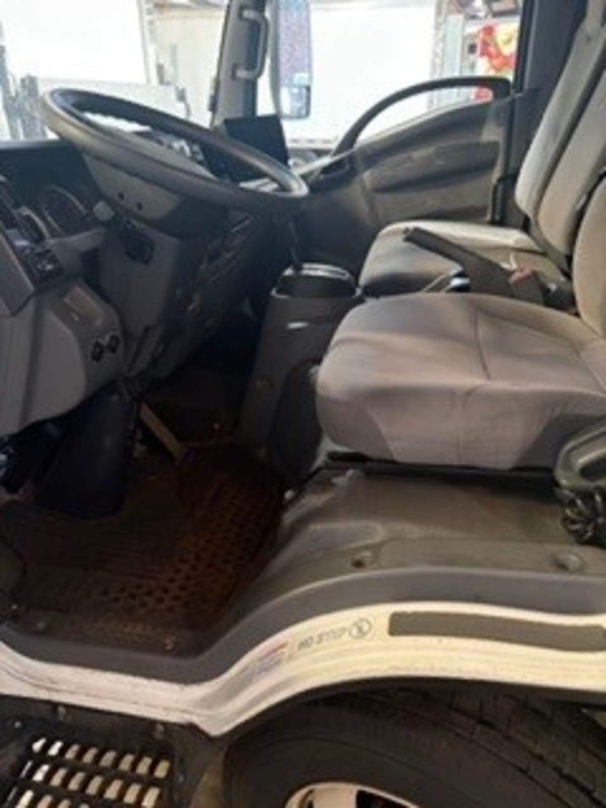 2017 Isuzu NPR 682721