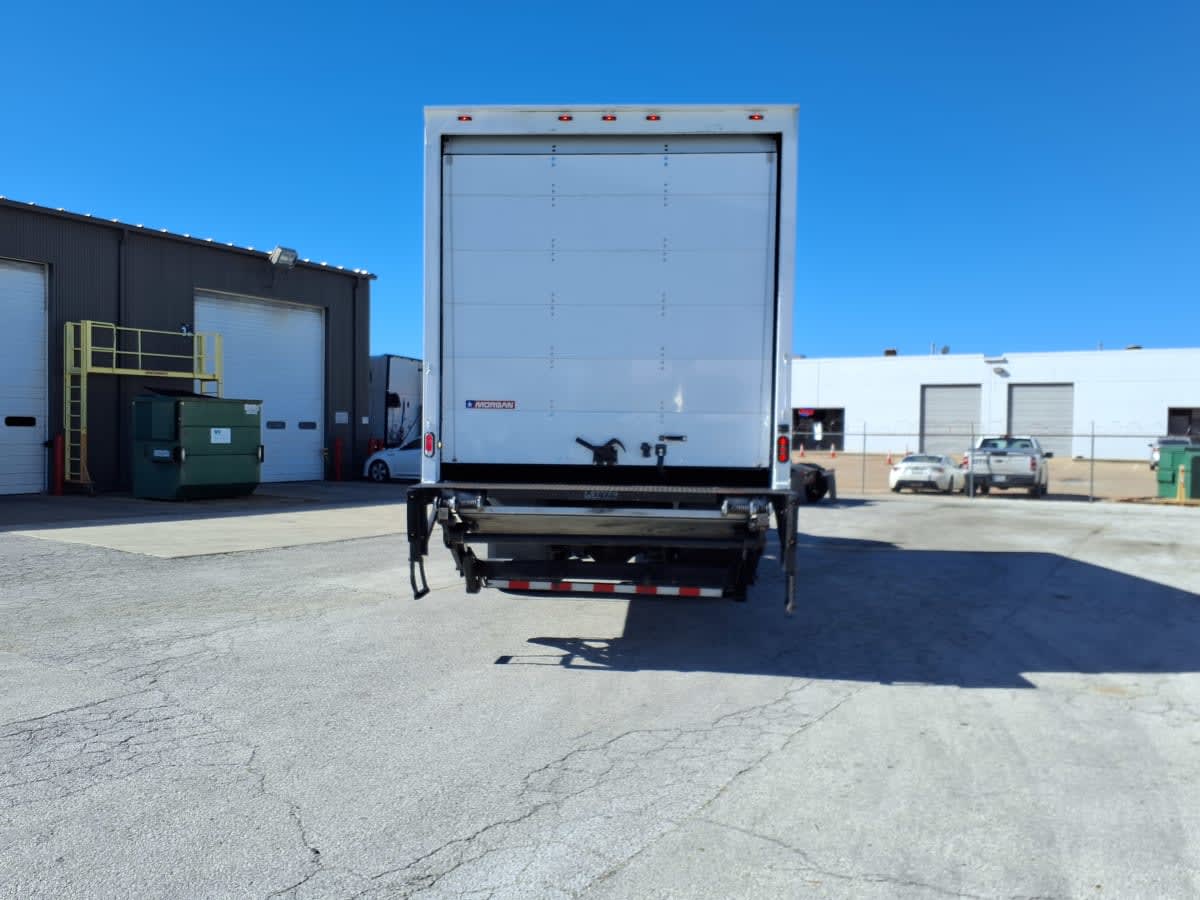 2018 Freightliner/Mercedes M2 106 682729