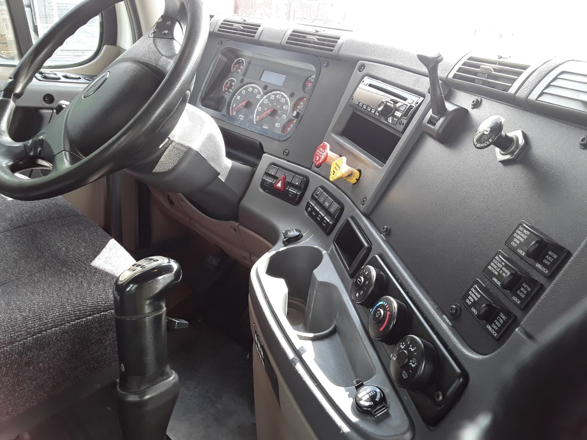 2018 Freightliner/Mercedes CASCADIA 125 682787