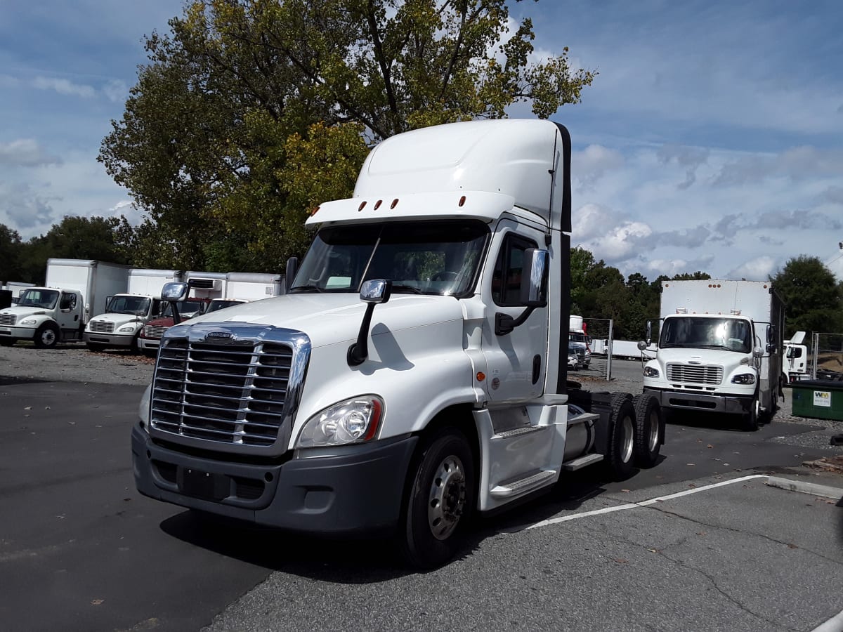 2018 Freightliner/Mercedes CASCADIA 125 682787