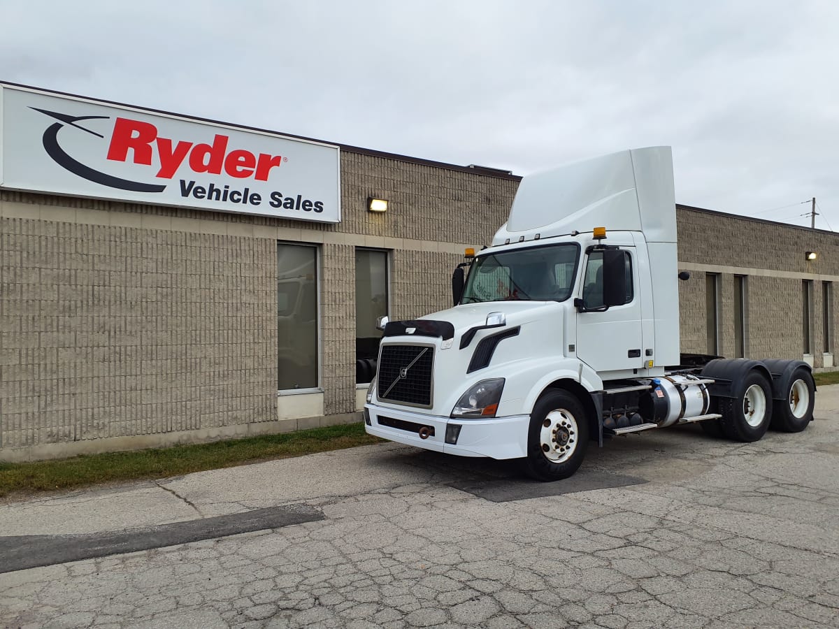 2018 Volvo VNL64TRACTOR 682793